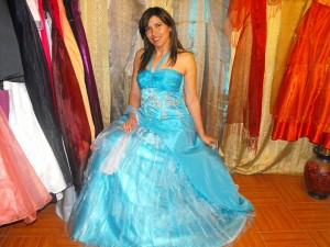 marcela mu&ntilde;oz Avisos gratis en Chile en La Reina |  ARRIENDO VESTIDOS EN SANTIAGO-TENEMOS 800 VESTIDOS DE FIESTAS 2736368, ATENDEMOS PREVIA RESERVA Y CONFIRMACION DE VISITA TODA LA SEMANA