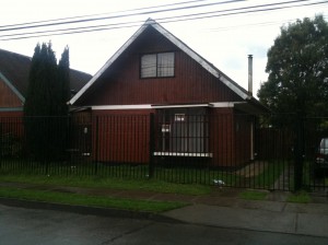 CLAUDIO RIQUELME Avisos gratis en Chile en Temuco |  VENDO CASA EN TEMUCO - NO PAGUE MAS ARRIENDO PARA SUS HIJOS UNIVERSITARIOS , VILLA BARCELONA - ALTA PLUSVALIA
