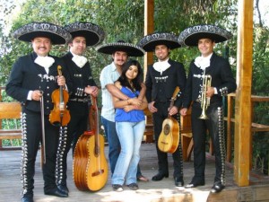 Mariachi chile mexico Avisos gratis en Chile en Independencia |  Contratar Mariachis 02-7279788, Grandes serenatas con mariachi chile mexico