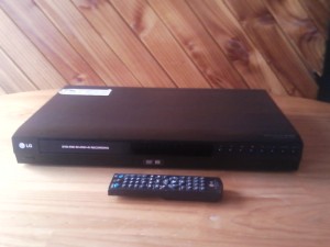 hugo Avisos gratis en Chile en Castro |  vendo grabador dvd, vendo GRABADOR dvd modelo  LG DR-265