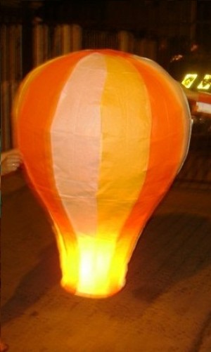 Romina Gomez Montenegro Avisos gratis en Chile en La Reina |  Globos Aerostaticos Luminosos, Venta de Globlos Aerostaticos