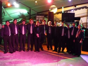 osvaldo Avisos gratis en Chile en San Miguel |  sonora banda grupo orquesta conjunto tropical SAN CRISTOBAL ameniza eventos, matrimonio fiesta aniversario evento cumplea&ntilde;o musica tropical bailable