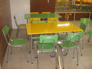 MADERTAL - MUEBLES ESCOLARES Avisos gratis en Chile en Quinta Normal |  MADERTAL  F&Aacute;BRICA DE MUEBLES ESCOLARES  Y ESTRUCTURAS METALICAS , MADERTAL � REPARACION DE MUEBLES ESCOLARES 