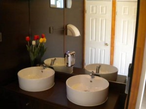 Ba&ntilde;os Moviles de Lujo , Rental Services Avisos gratis en Chile en Pe&ntilde;alol&eacute;n |  Ba&ntilde;os Moviles de Lujo,Rental Services, Arriendo Ba&ntilde;os de Lujo ,Eventos, Matrimonios,Fiestas o donde sea necesario.