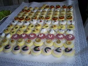 Katherine Parra B. Avisos gratis en Chile en Concepci&oacute;n |  Canap&eacute;s, Mini pizzas, mini dulces etc, Canap&eacute;s, Mini pizzas