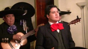 mariachi juarez Avisos gratis en Chile en Santiago |  Mariachis a domicilio en santiago chile 88690906, Mariachi juarez serenatas a domicilio