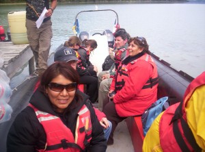 RODOLFO DIAZ MIRANDA Avisos gratis en Chile en Punta Arenas |  La octava maravilla del mundo torres del payne se puede visitar, En un tour por el dia grupal y hacer otros tour a los pinguinos