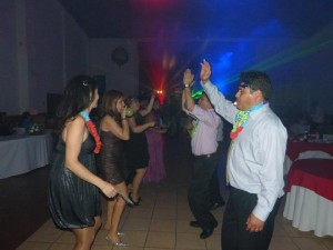 AryDj Avisos gratis en Chile en Rancagua |  Musica y dj para fiestas en rancagua,animacion de eventos, Dj amplificacion iluminacion,eventos en rancagua,matrimonios