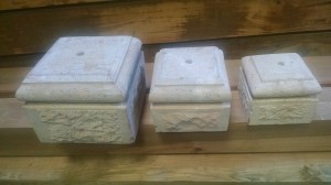 itamar ltda  Avisos gratis en Chile en Santiago |  Bases de piedra para pilares, de pelequen, Bases para pilares de madera. en varias medidas