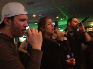 luis felipe Avisos gratis en Chile en Lo Barnechea |  Servicio de karaoke para fiestas familiares con animadores y m&uacute;sica pa, Dj karaoke para fiestas infantiles