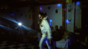 rzproducciones Avisos gratis en Chile en Santiago |  Despedidas de soltera a domicilio, todo lo que necesitas, Animador, dj, doble de elvis, bailarines,karaoke,amplificacion, luces
