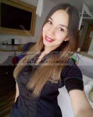Andrea  Avisos gratis en Chile en Santiago |  Servicio de masajes en pleno centro profesionales , Somos 2 amiguitas terapeutas disponibles para ti 