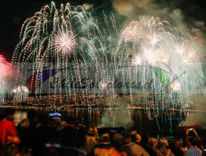 Beatriz Avisos gratis en Chile en Valpara&iacute;so |  AÑo nuevo 2024 - en valparaiso habitaciones, Sabía ud. que recibir el año nuevo en valparaíso es una tradición y el