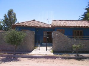 Gestores de Negocios Ltda. Avisos gratis en Chile en Guanaqueros |  Venta de Casa Guanaqueros, IV Region, Chile.-