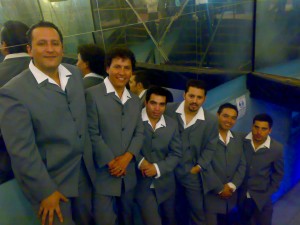 Arturo Palacios Vega Avisos gratis en Chile en Valpara&iacute;so |  Grupo Sintonia.su fiesta en buenas manos., musica para eventos y fiestas de todo tipo